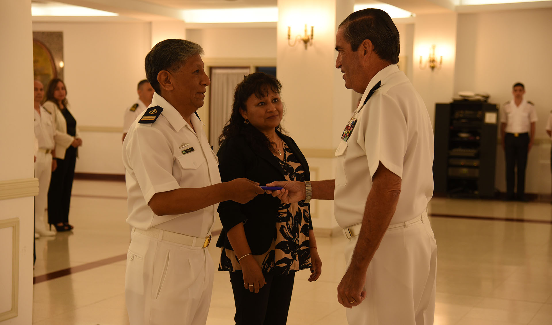 La ceremonia fue presidida por el Jefe del Estado Mayor General de la Armada, Vicealmirante Carlos María Allievi.