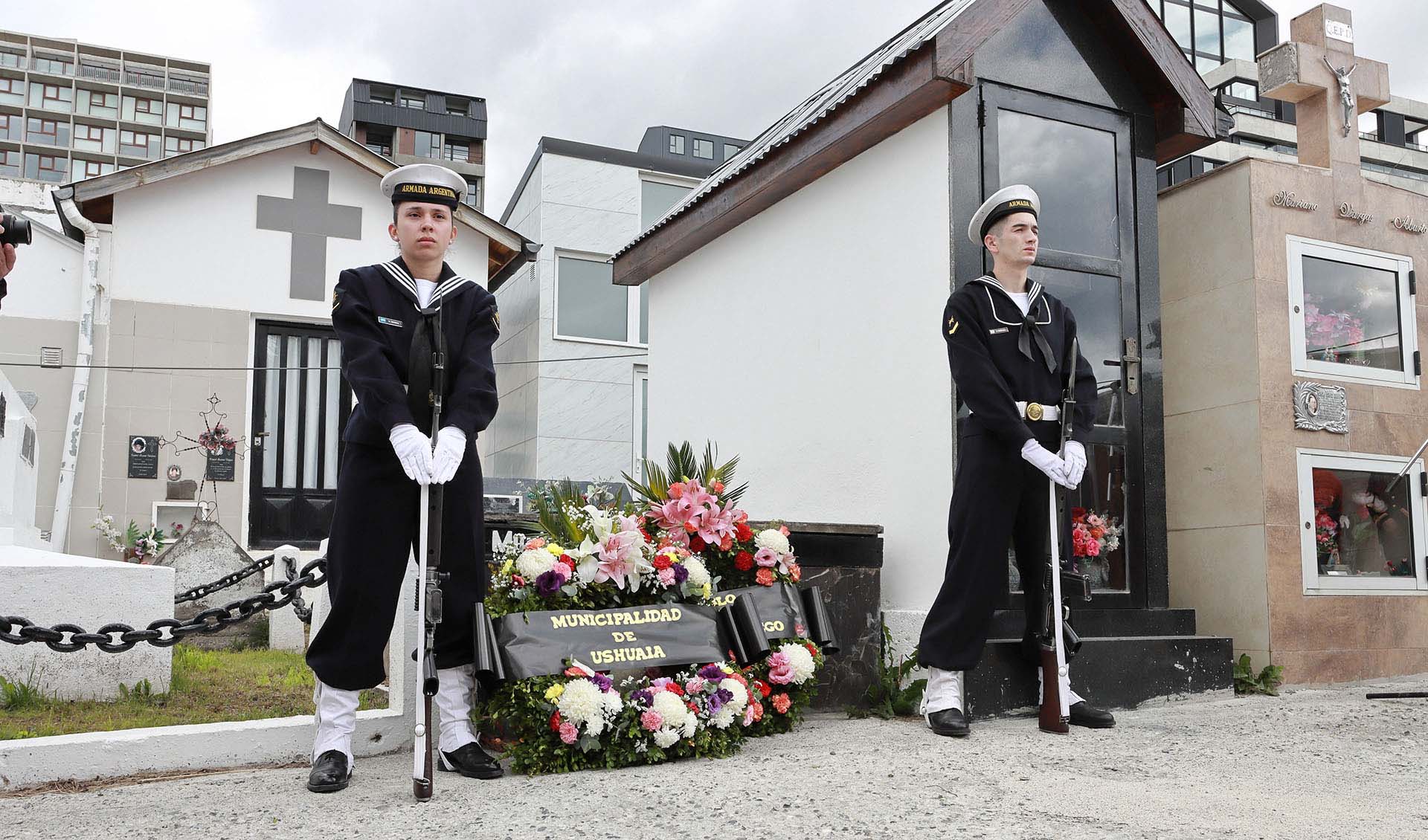Se recordaron las numerosas obras realizadas en beneficio de la ciudad de Ushuaia y la Provincia.