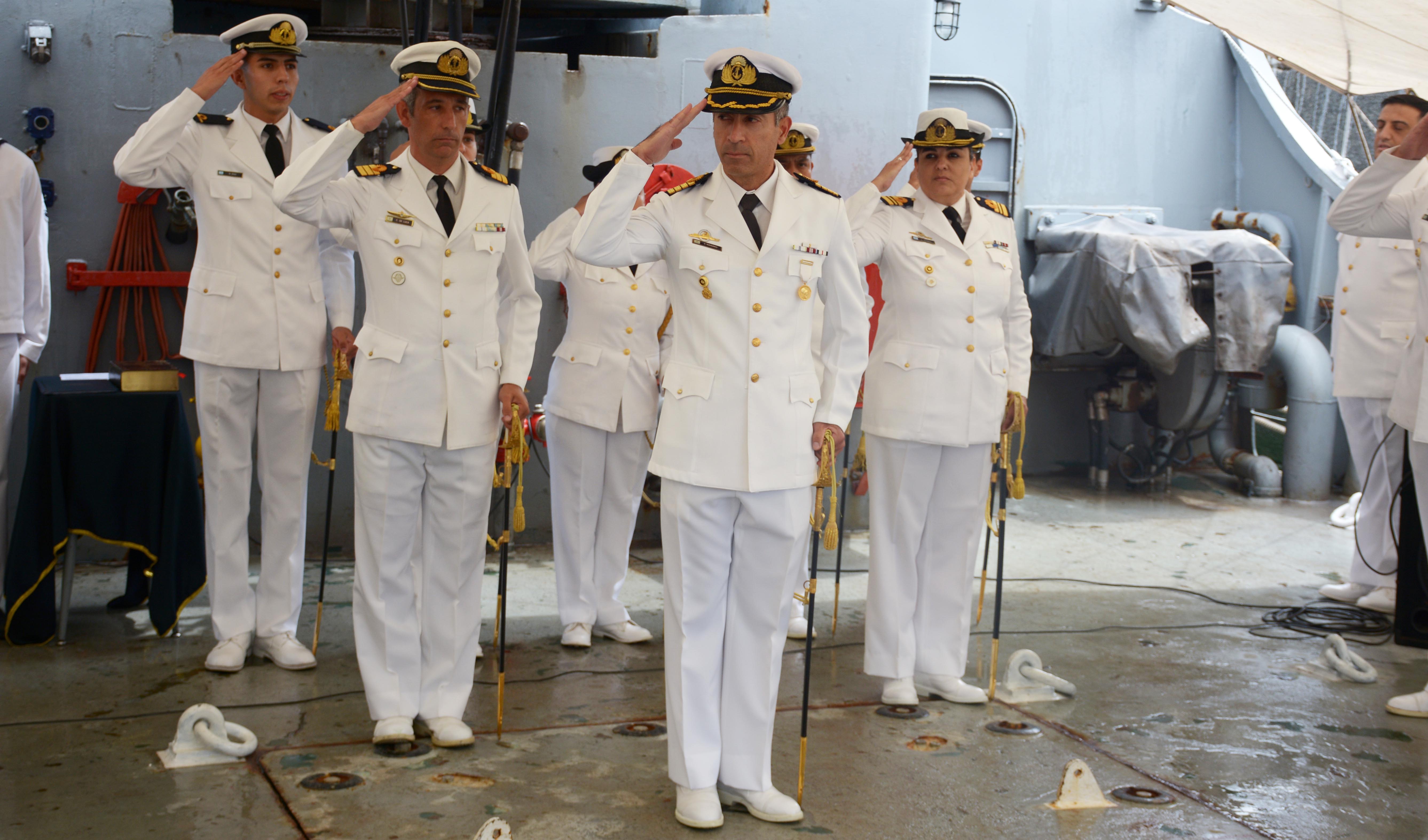 Asumió la Capitán de Corbeta María Lourdes Vitali en reemplazo del Capitán de Fragata César Alberto De Luca.