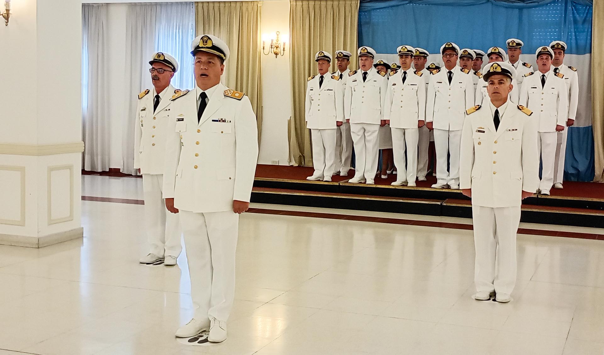 Los Capitanes de Navío Carlos Atilio Glerean y Marcelo Adrián Ballestero asumieron las Jefaturas de Auditoría de la Armada y de Administración Patrimonial de la Armada, respectivamente.