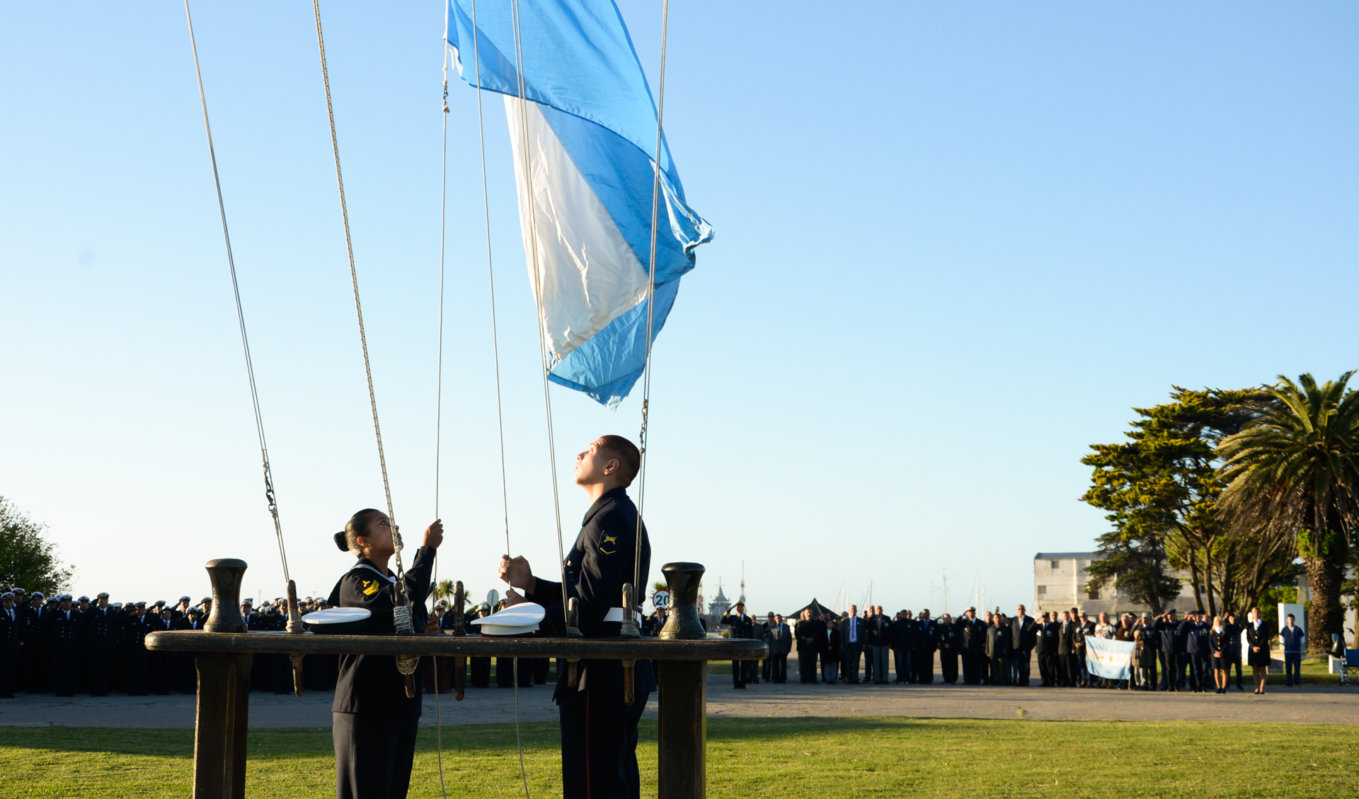 La Armada Argentina participó en desfiles, actos, ceremonias, y reconocimientos en diferentes puntos de la ciudad.