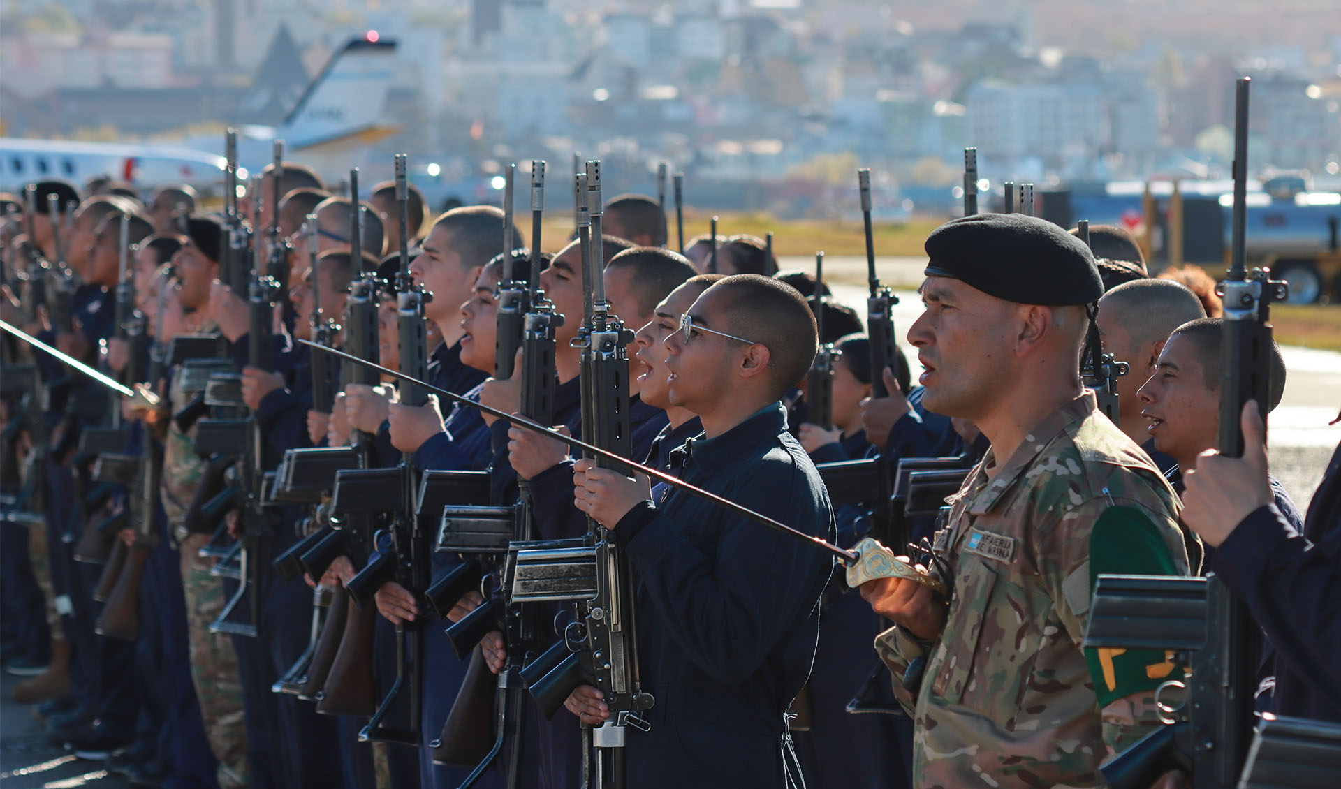 El acto se realizó en la Plaza de Armas del Batallón de Infantería de Marina N°4.