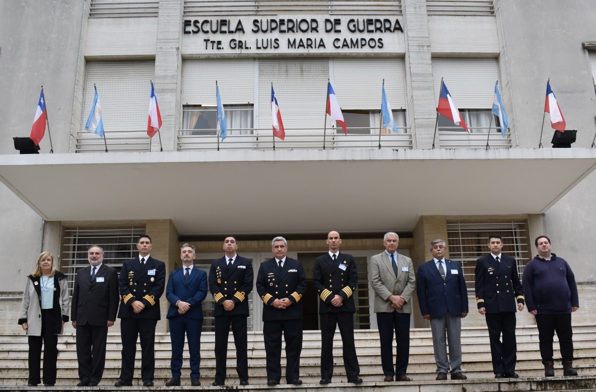 La actividad desarrollada entre la Escuela de Guerra Naval y la Academia de Guerra Naval, apuntó a realizar un intercambio a nivel académico en aspectos de planificación militar y operación combinada de fuerzas multinacionales.