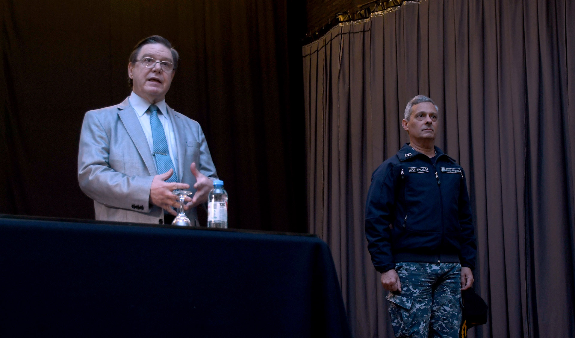 Estuvo a cargo del Capitán de Navío (RE) y Doctor en Historia Guillermo Oyarzábal.