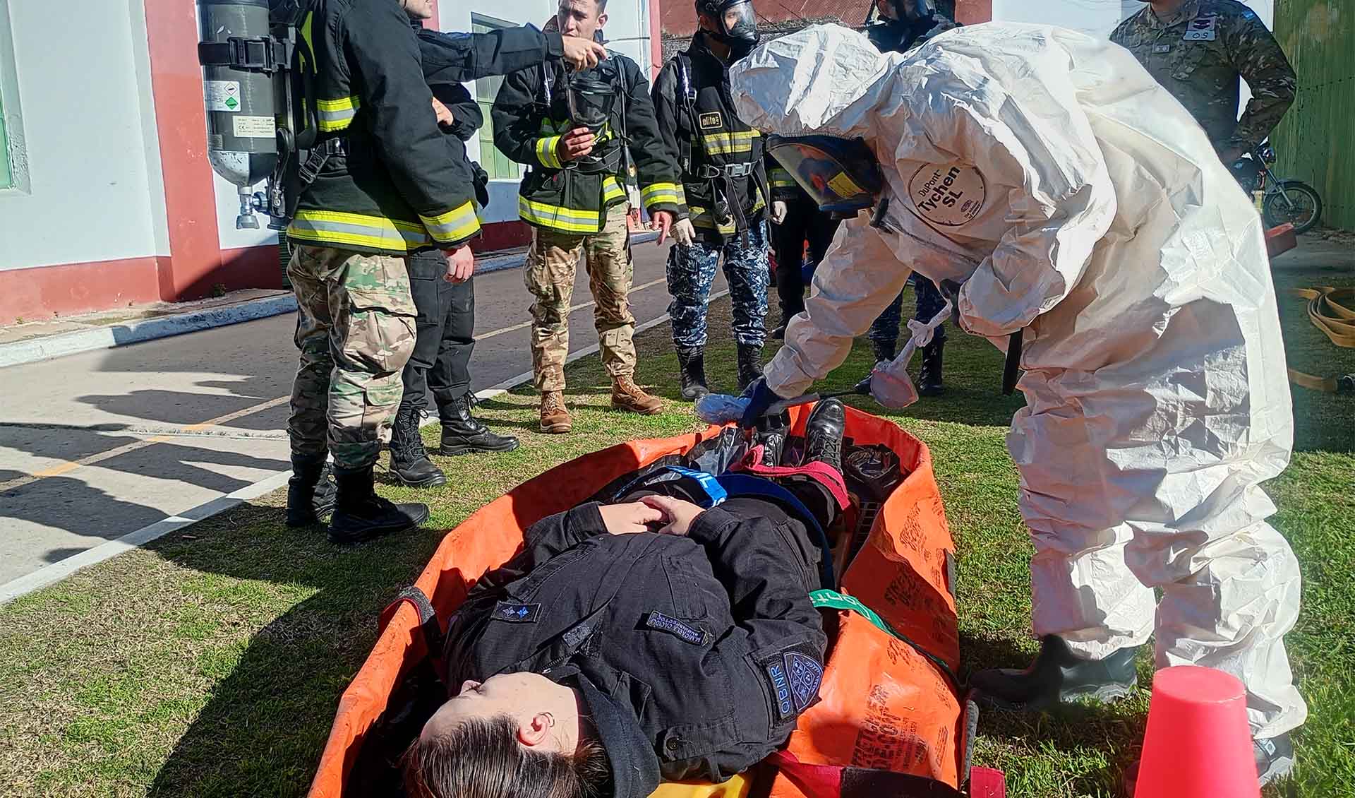 Fue dictado por representantes de la Autoridad Regulatoria Nuclear en la Base Naval Zárate.