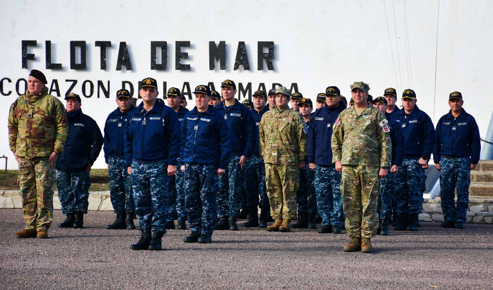 Fue presidida por el Comandante de la Flota de Mar, Contraalmirante José Alberto Martí Garro.