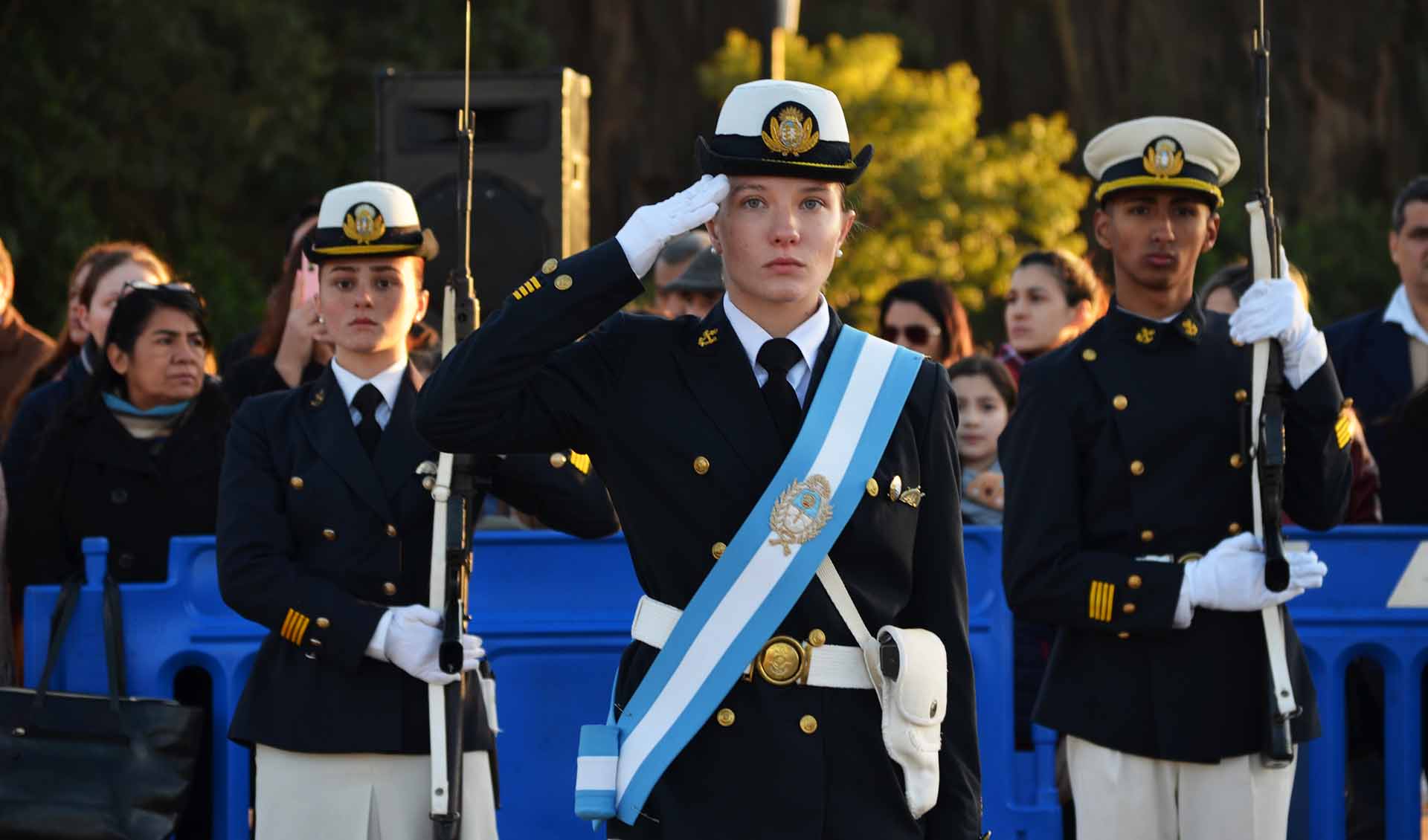 Fue presidida por el Director de Educación General de la Armada, Contraalmirante Juan Carlos Romay.