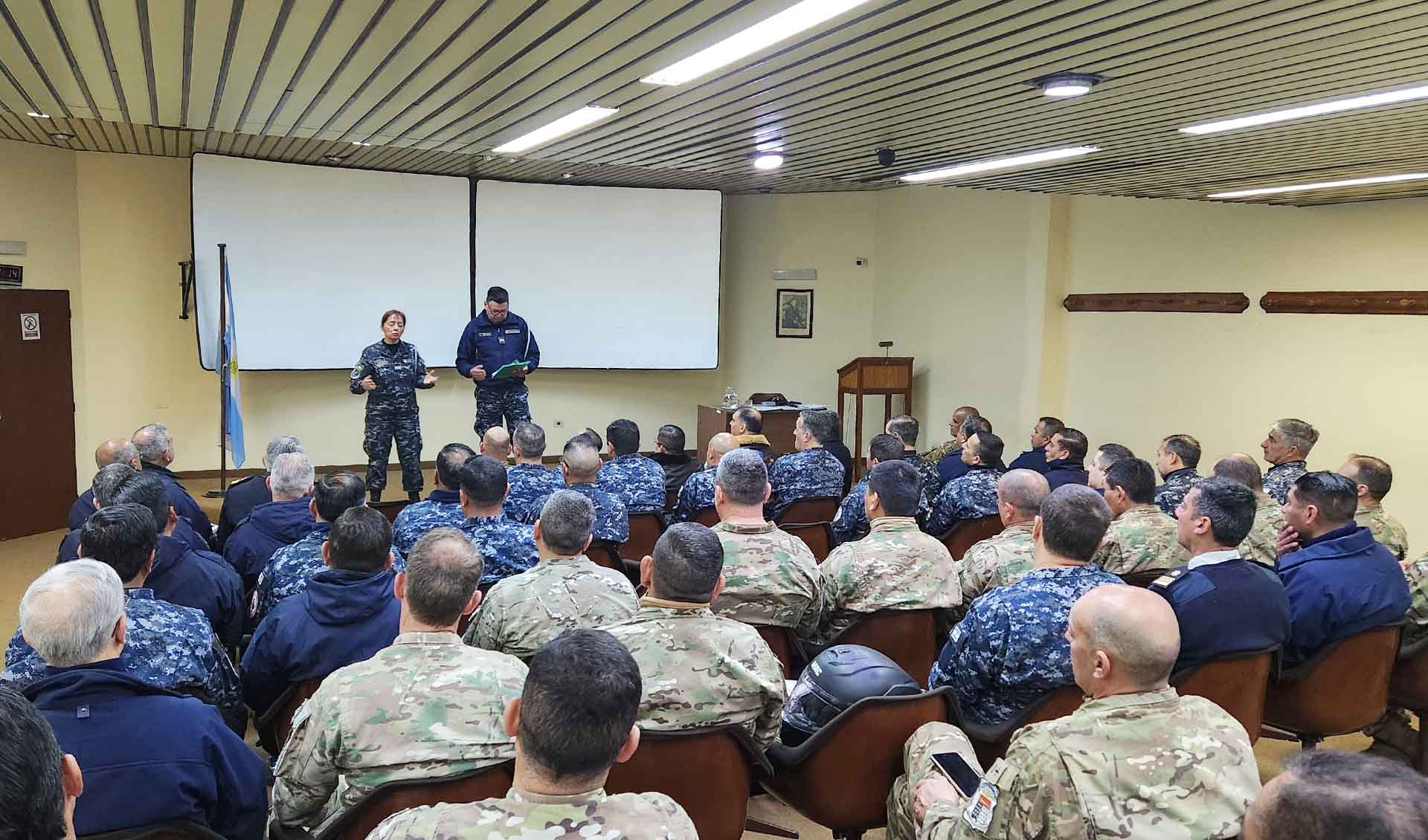 Se realizó en el Departamento Instrucción y Adiestramiento del Comando de la Flota de Mar.