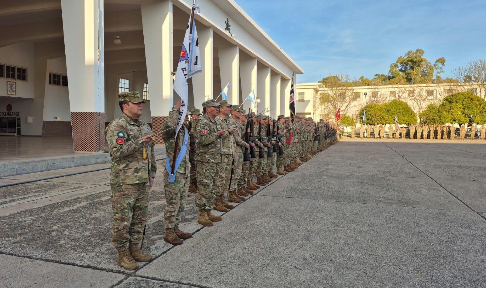 Se realizó una ceremonia presidida por su Comandante y participó el oficial de intercambio del vecino país. 