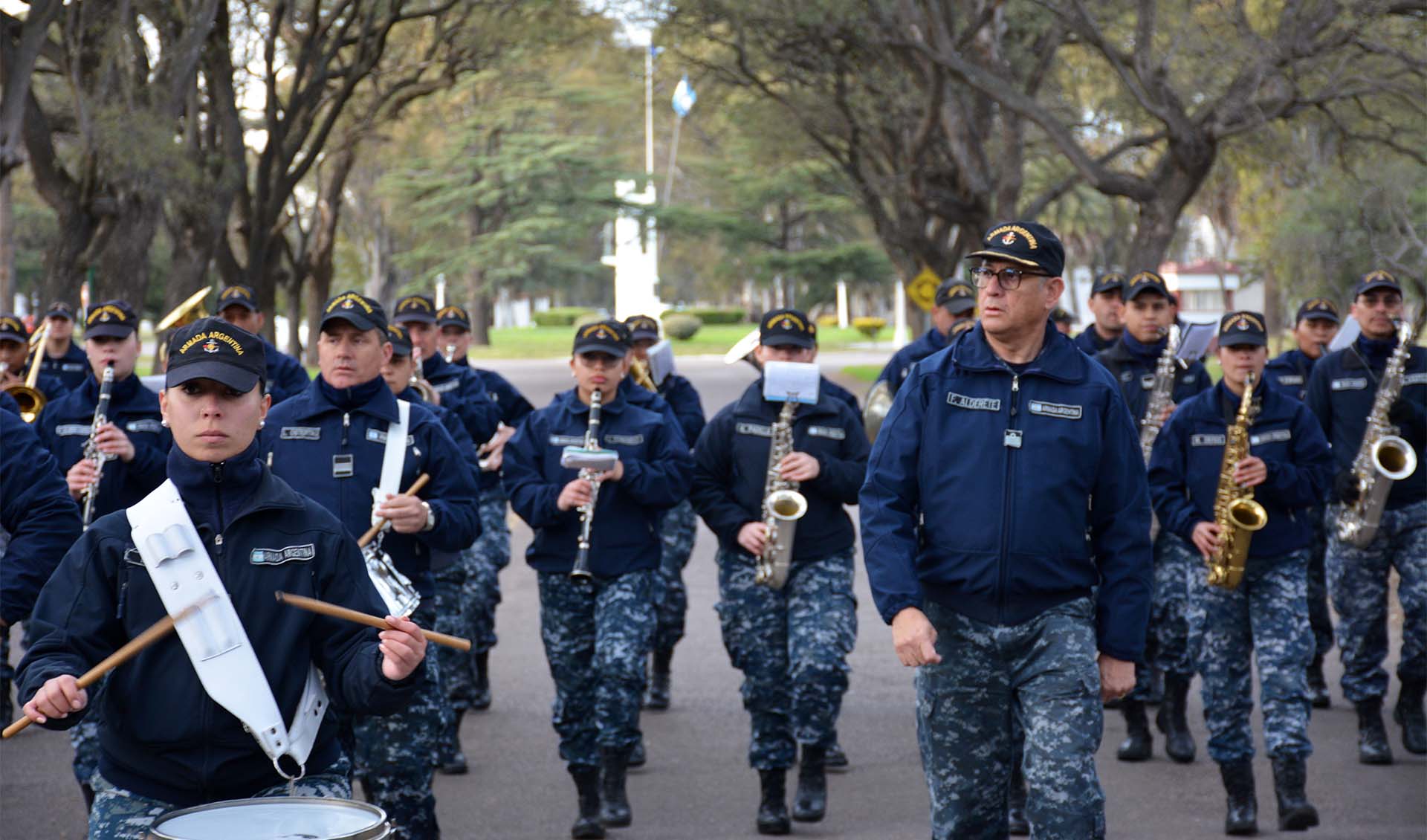 Estuvo a cargo del Jefe de Inspección de Bandas, Capitán de Navío Federico Gustavo Alderete.