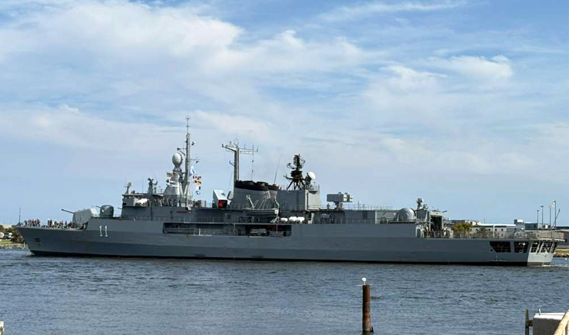 Durante su estadía en Mayport el personal del destructor ARA “La Argentina” participó de las reuniones de coordinación operativas y en eventos deportivos y de camaradería.