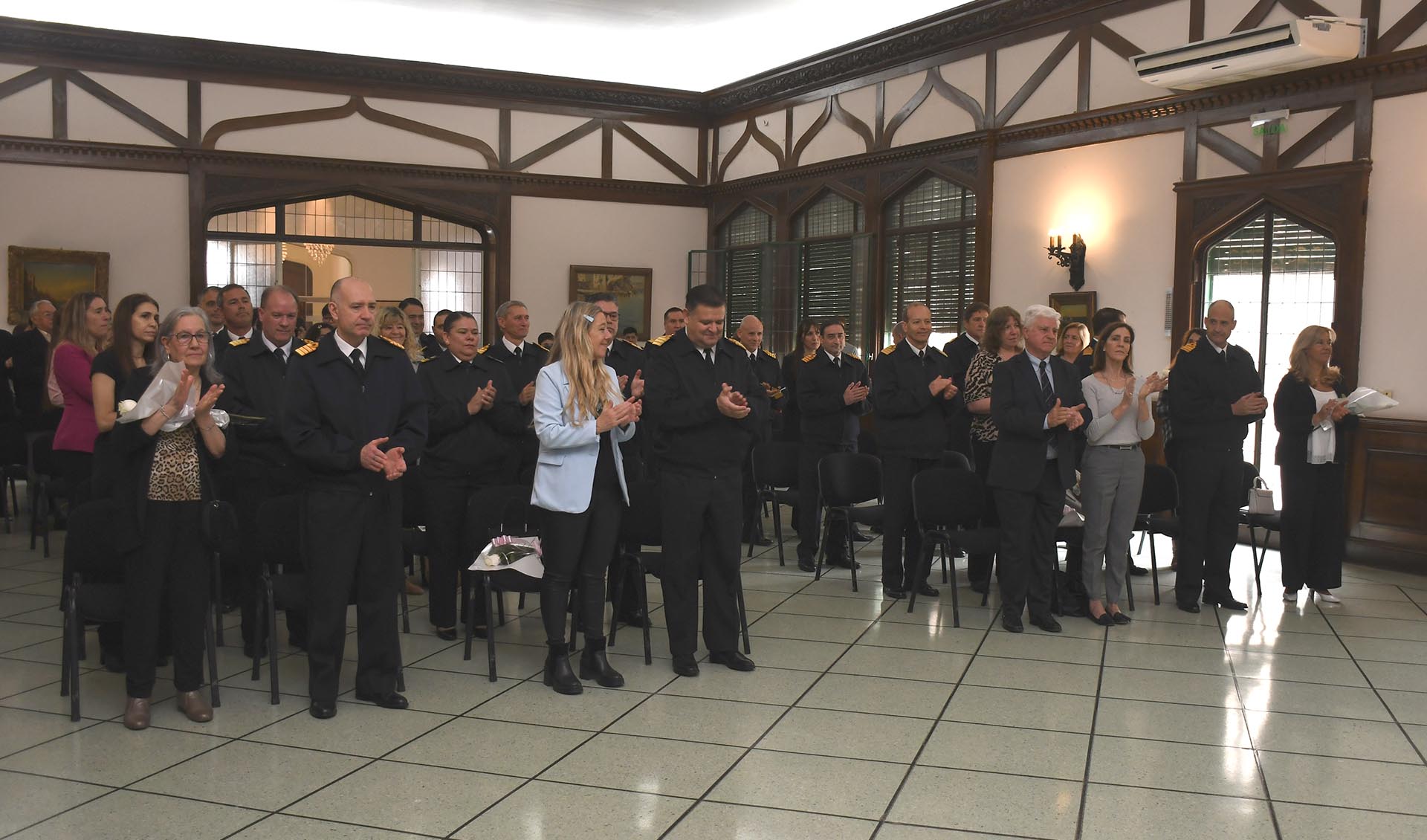 La ceremonia fue presidida por el Comandante de Adiestramiento y Alistamiento de la Armada.