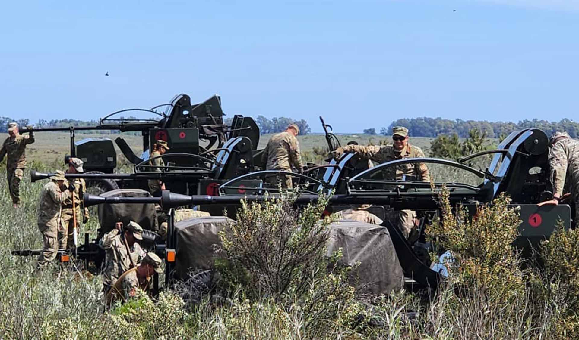 Las actividades fueron llevadas a cabo en la Base de Infantería de Marina Baterías, junto a medios de la Aviación Naval. 