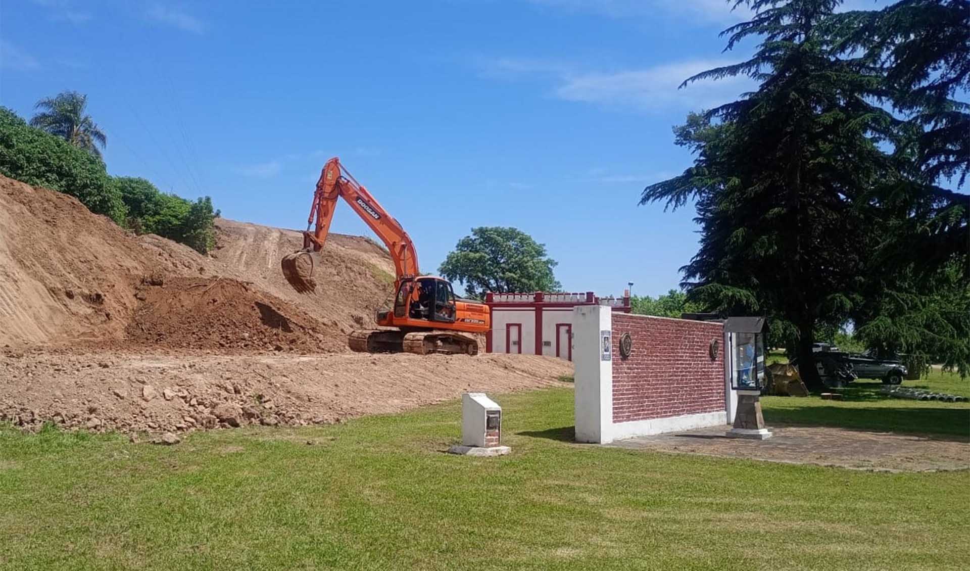 Se están realizando obras para mejorar la estabilidad superficial y controlar la erosión.