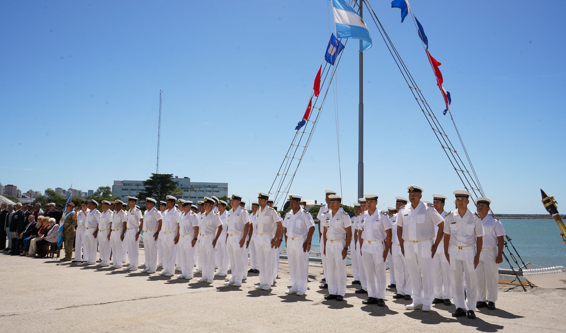 gacetamarinera.com.ar, el sitio oficial de noticias de la Armada Argentina