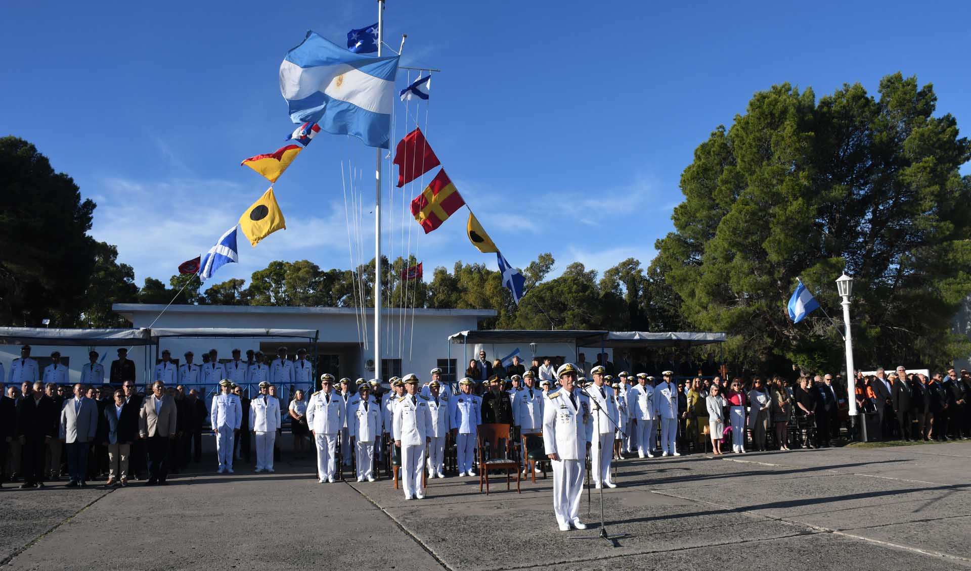 El acto fue presidido por el Jefe del Estado Mayor General de la Armada, Almirante Carlos María Allievi en la Brigada Anfibia de la Infantería de Marina. 