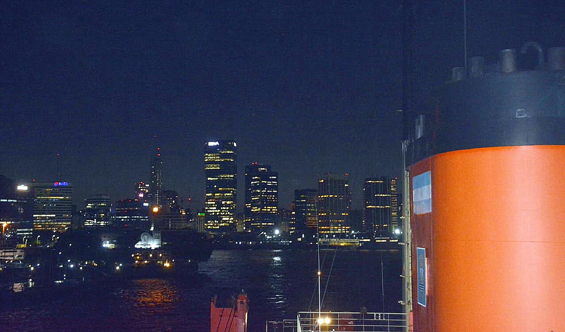 Anoche zarpó del puerto de Buenos Aires y llevará a cabo tareas en las bases Orcadas, Petrel, Esperanza y Belgrano II.