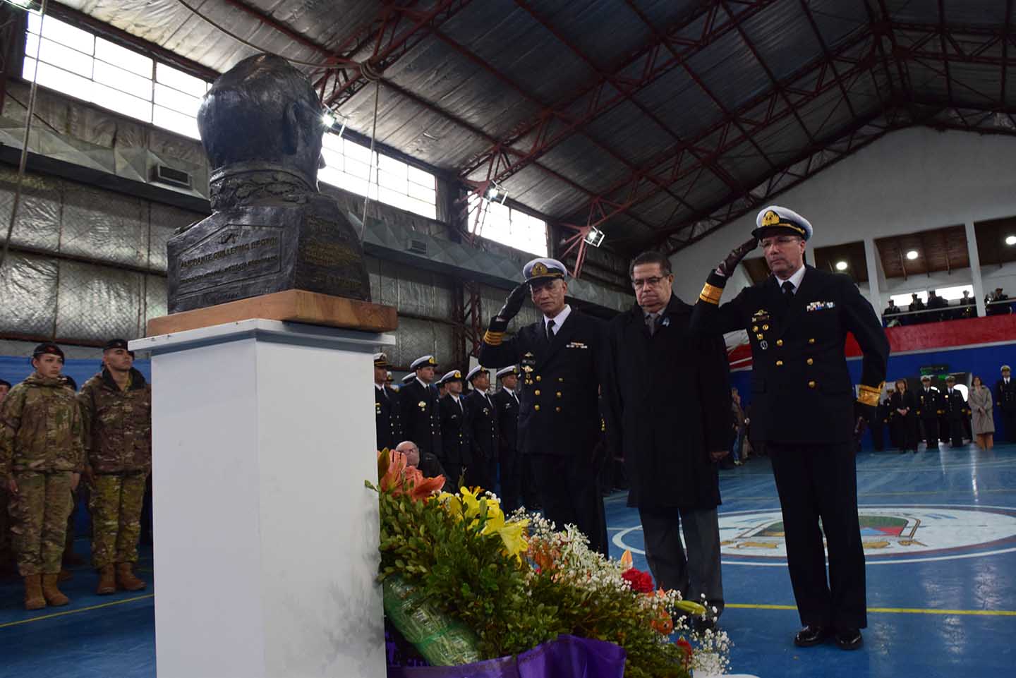 El Área Naval Austral realizó una ceremonia a 169° años del paso a la inmortalidad del prócer naval.