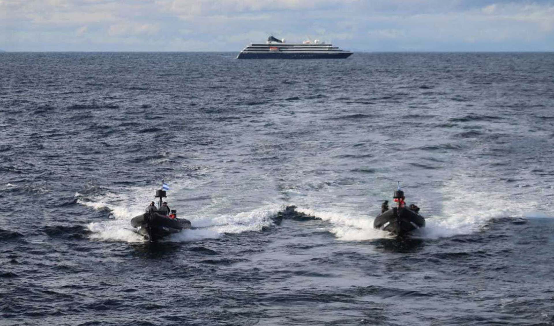El pasajero se encontraba en estado crítico a bordo de un crucero antártico.