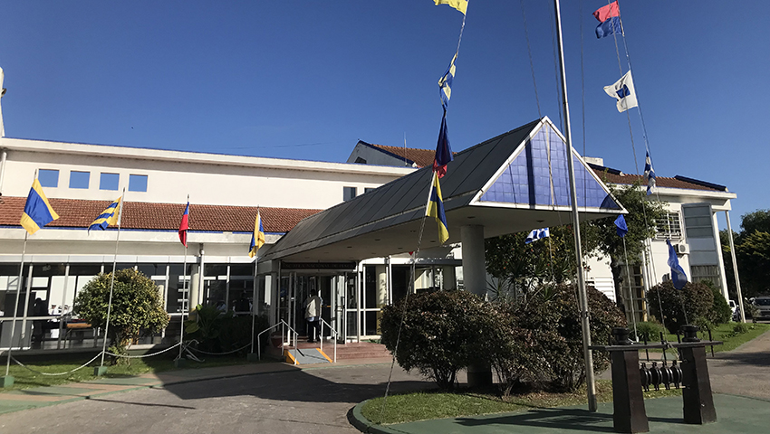 El personal militar, civil y docente, junto a los alumnos, repasaron su historia.