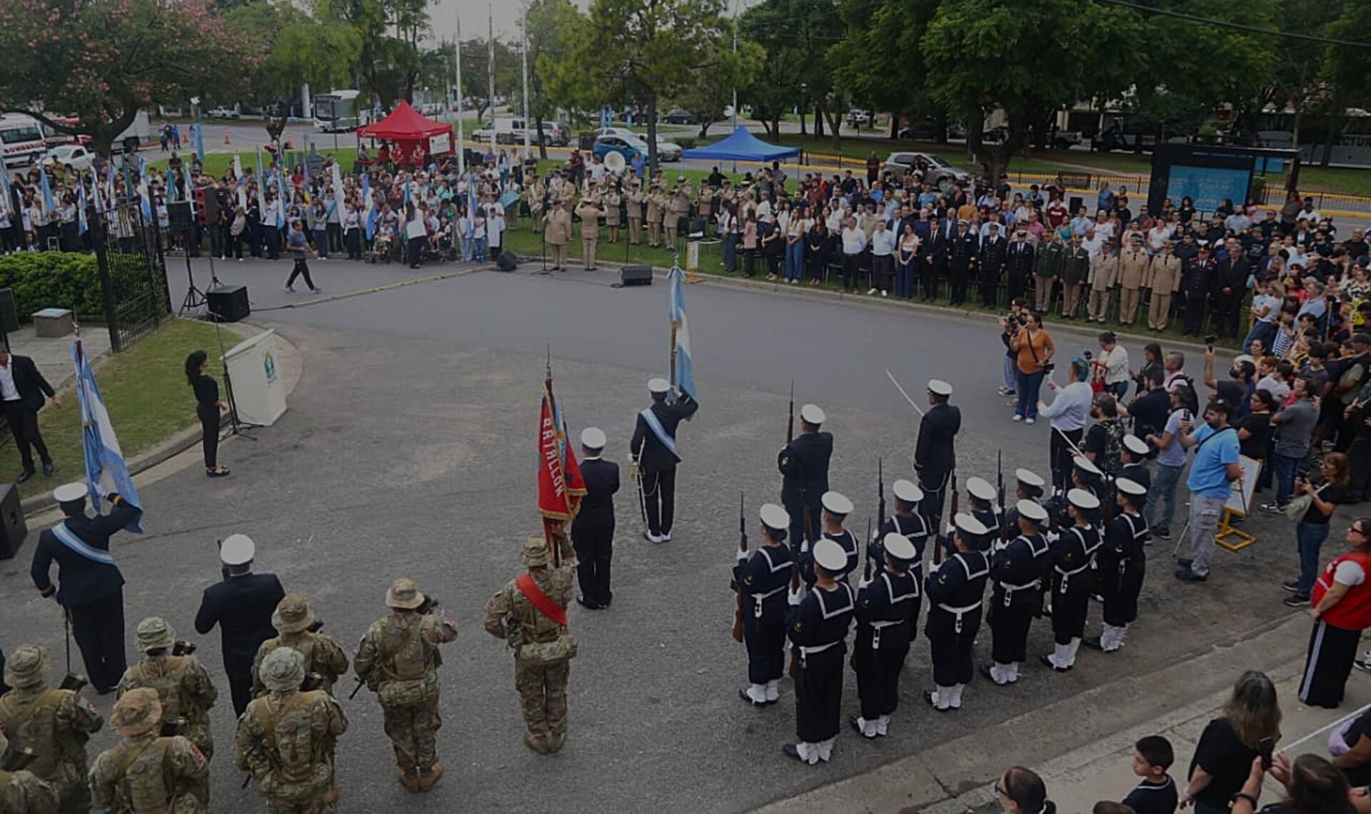 Distintas delegaciones se desplegaron a Zárate, Campana, Escobar y Rosario, para acompañar a los Centros de Veteranos de Malvinas.