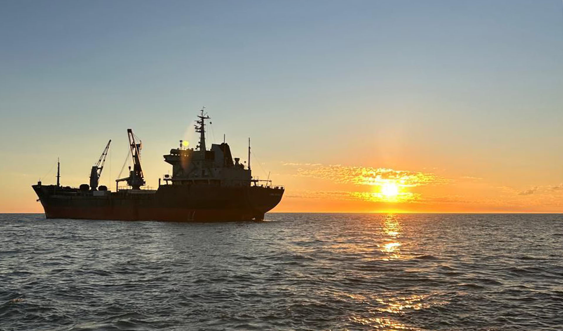 Se desarrolló frente a la costa de Pehuen-Có. Participaron también unidades y personal del Batallón de Vehículos Anfibios N° 1.