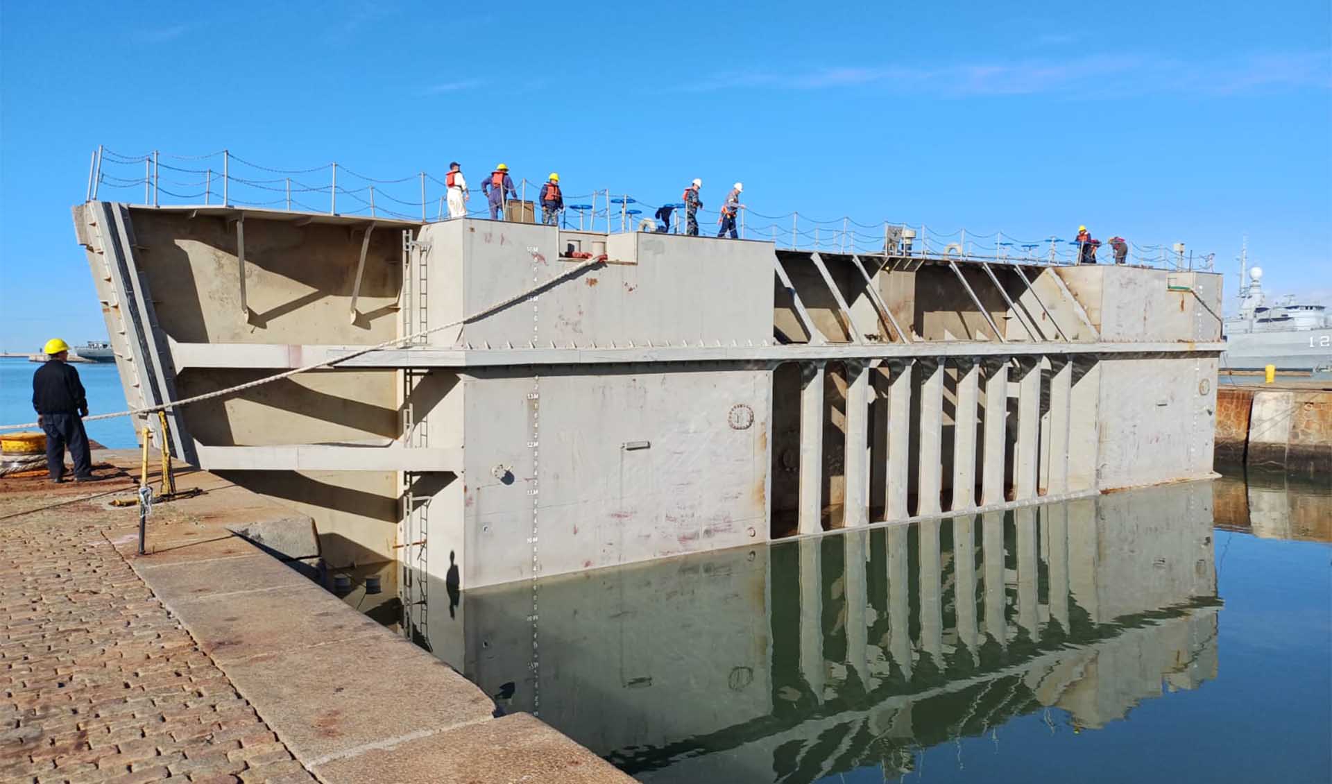 Los trabajos forman parte del proyecto de reparación y modernización de la infraestructura naval y sus sistemas asociados.